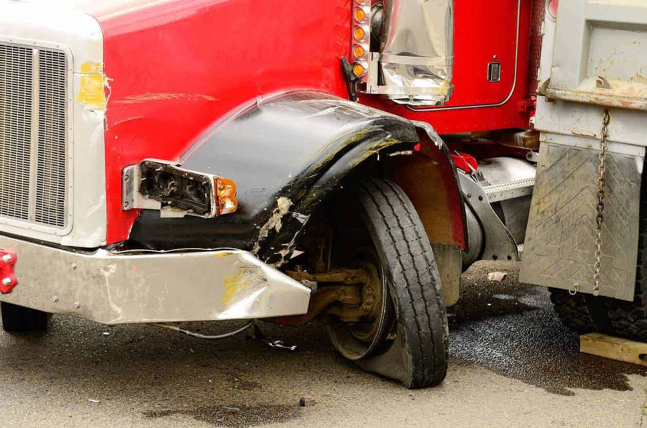 Avoid Common Truck Wreck Scenarios In Birmingham Morris Bart 2128